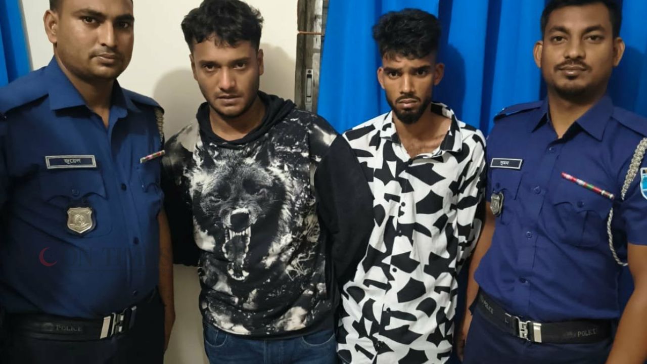 আশুলিয়ায় মারুফ ভূঁইয়া ইয়াবাসহ গ্রেপ্তার ২