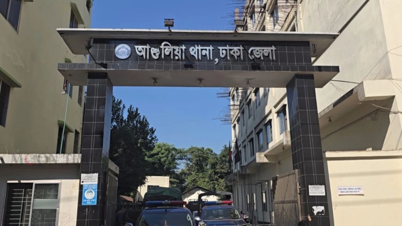 আশুলিয়ায় এক কিশোরীকে সংঘবদ্ধ ধর্ষণের অভিযোগে ৩ যুবককে গ্রেপ্তার